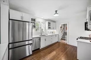 52 S Central Ave, Highwood, IL 60040 - Photo 9