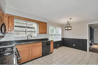 8348 Adbeth Avenue, Woodridge, IL 60517 - Photo 15