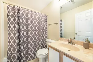 1681 Penny Ln, Crystal Lake, IL 60014 - Photo 21