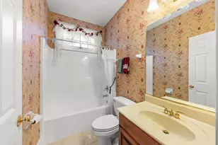 926 Ginger Ln, Geneva, IL 60134 - Photo 13