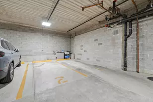 2825 N Halsted St, Chicago, IL 60657 - Photo 29