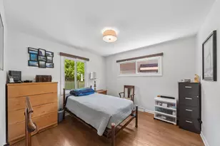 [Address not provided], Northbrook, IL 60062 - Photo 15