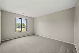 827 E Kings Row, Palatine, IL 60074 - Photo 15