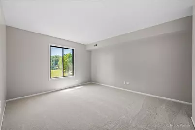 827 E Kings Row #8, Palatine, IL 60074 - Photo 11