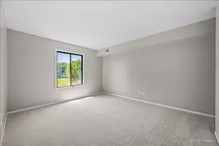 827 E Kings Row, Palatine, IL 60074 - Photo 11