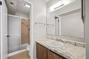 827 E Kings Row, Palatine, IL 60074 - Photo 13