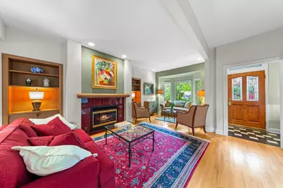 2324 W McLean Avenue, Chicago, IL 60647 - Photo 9