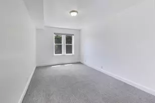 3336 W Evergreen Ave, Chicago, IL 60651 - Photo 9