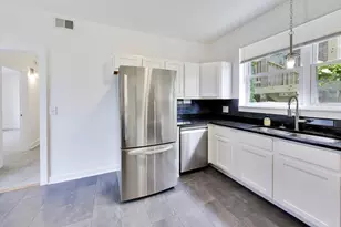 3336 W Evergreen Ave, Chicago, IL 60651 - Photo 7