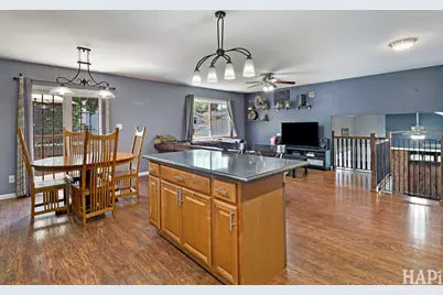 3615 W Drake Court, McHenry, IL 60050 - Photo 11