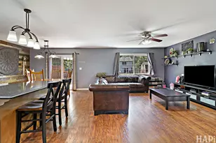 3615 W Drake Ct, McHenry, IL 60050 - Photo 9