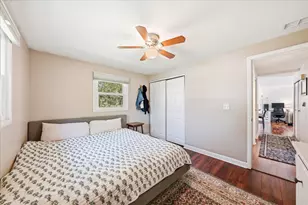 924 Bradford Ln, Schaumburg, IL 60193 - Photo 13