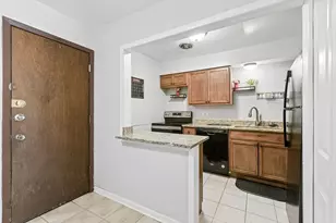 7449 Washington St, Forest Park, IL 60130 - Photo 7
