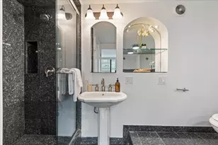 1221 N Dearborn St, Chicago, IL 60610 - Photo 21