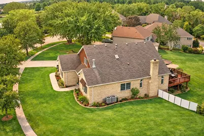 26241 W Erin Isle, Channahon, IL 60410 - Photo 3