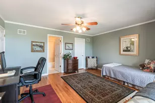 1916 W Ashbury Ln, Inverness, IL 60067 - Photo 27