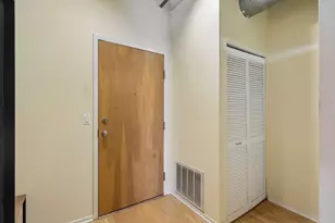 5200 S Ellis Ave, Chicago, IL 60615 - Photo 21