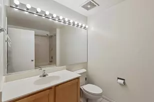 5200 S Ellis Ave, Chicago, IL 60615 - Photo 17