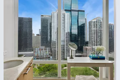 340 E Randolph Street #1701, Chicago, IL 60601 - Photo 29