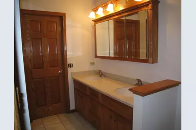 706 N Point Drive, Schaumburg, IL 60193 - Photo 13