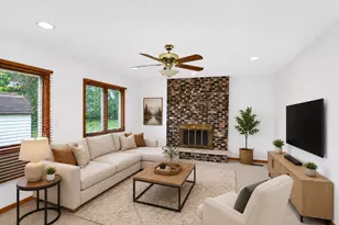 706 North Point Dr, Schaumburg, IL 60193 - Photo 7