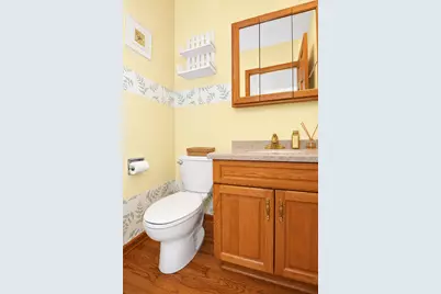 706 N Point Drive, Schaumburg, IL 60193 - Photo 15