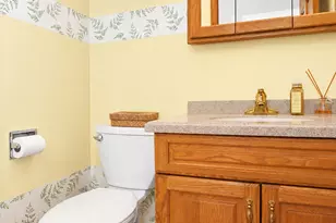 706 North Point Dr, Schaumburg, IL 60193 - Photo 15