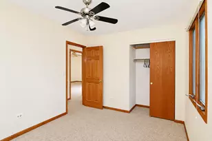 706 North Point Dr, Schaumburg, IL 60193 - Photo 27
