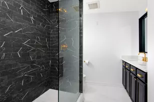 106 N Aberdeen St, Chicago, IL 60607 - Photo 13