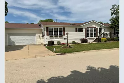 5354 Autumnash, Machesney Park, IL 61115 - Photo 1