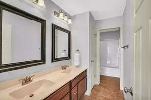 306 Preston St, Savoy, IL 61874 - Photo 33