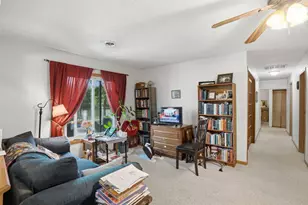 104 1st St E, Lyndon, IL 61261 - Photo 5