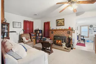 104 1st St E, Lyndon, IL 61261 - Photo 7