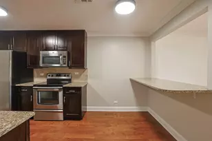 3101 Toulon Dr, Northbrook, IL 60062 - Photo 7