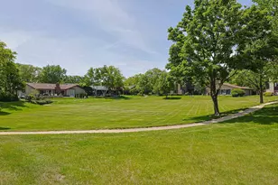 3101 Toulon Dr, Northbrook, IL 60062 - Photo 21
