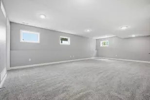 38 Winding Wy, Bloomington, IL 61705 - Photo 25