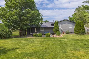 113 Boulder Dr, Gridley, IL 61744 - Photo 35