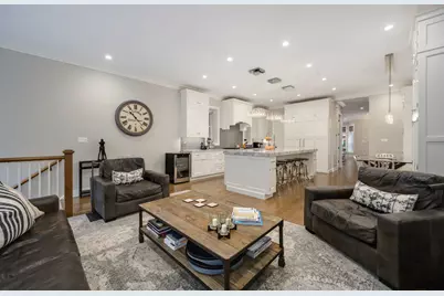 2119 N Kenmore Avenue, Chicago, IL 60614 - Photo 17