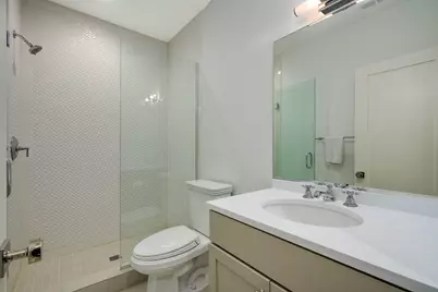 2119 N Kenmore Avenue, Chicago, IL 60614 - Photo 39