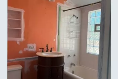 306 Elizabeth Street, Calumet City, IL 60409 - Photo 7