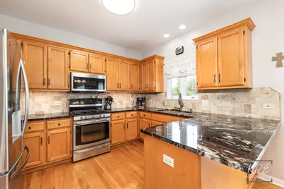 497 Treasure Drive, Oswego, IL 60543 - Photo 9