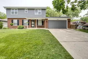 4433 Normandy Dr, Lisle, IL 60532 - Photo 1