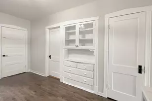 3134 W 42nd St, Chicago, IL 60632 - Photo 9