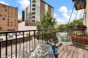 203 S Sangamon St, Chicago, IL 60607 - Photo 3