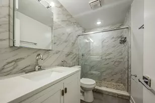 2237 S Sacramento Ave, Chicago, IL 60623 - Photo 9