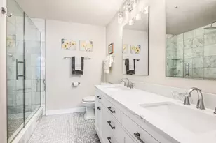 21 W Chestnut St, Chicago, IL 60610 - Photo 13
