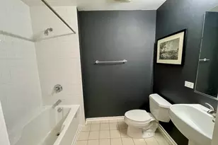 1000 W Leland Ave, Chicago, IL 60640 - Photo 13
