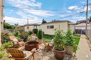 5420 N Central Ave, Chicago, IL 60630 - Photo 17