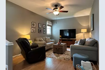 530 N Van Buren Avenue, Bradley, IL 60915 - Photo 11