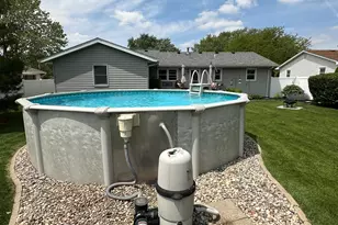 530 N Van Buren Ave, Bradley, IL 60915 - Photo 29